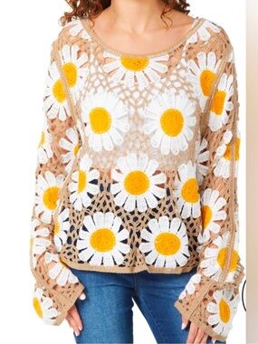 Rebellion Again Daisy long sleeve crochet top Sz L Boho Festival NWT
